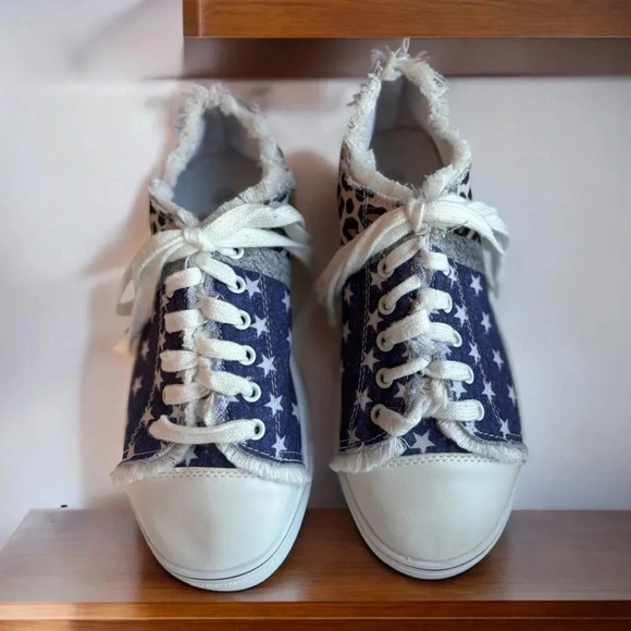 Women's Star Pattern Canvas Shoes, Casual Lace Up Low Top Sneaker Size 7 - Picture 3 of 5